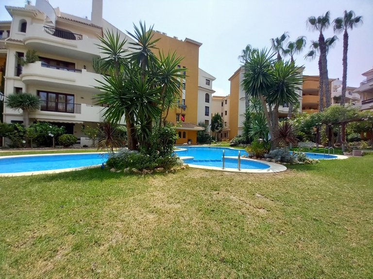 Penthouse for Sale in Punta Prima, Alicante 29