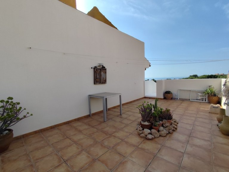 Penthouse for Sale in Punta Prima, Alicante 17