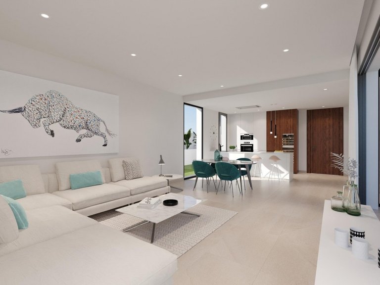 Villa for Sale in Sierra Cortina, Alicante 5