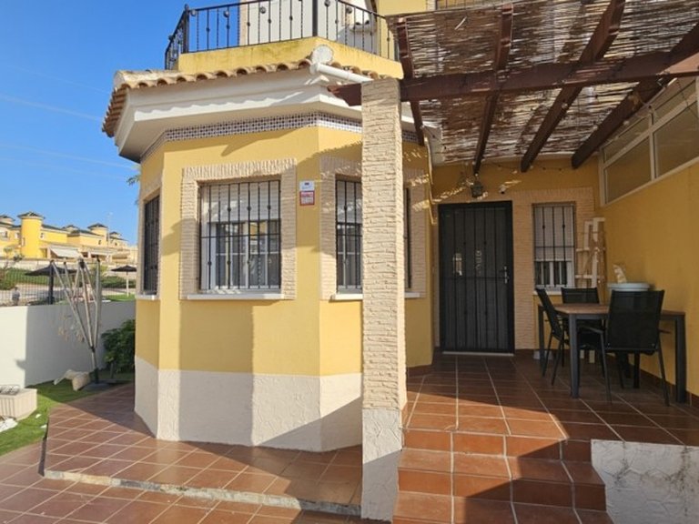 Villa for Sale in Lo Crispin, Alicante 2
