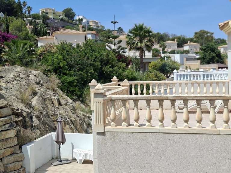 Villa for Sale in El Campello, Alicante 3