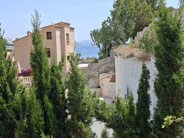 Villa for Sale in El Campello, Alicante 4