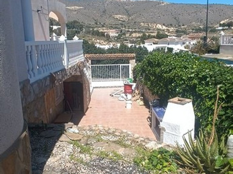 Villa for Sale in El Campello, Alicante 38