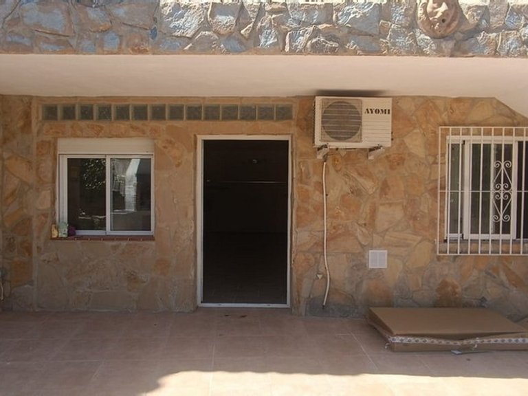 Villa for Sale in El Campello, Alicante 41