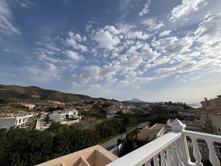 Villa for Sale in El Campello, Alicante 63