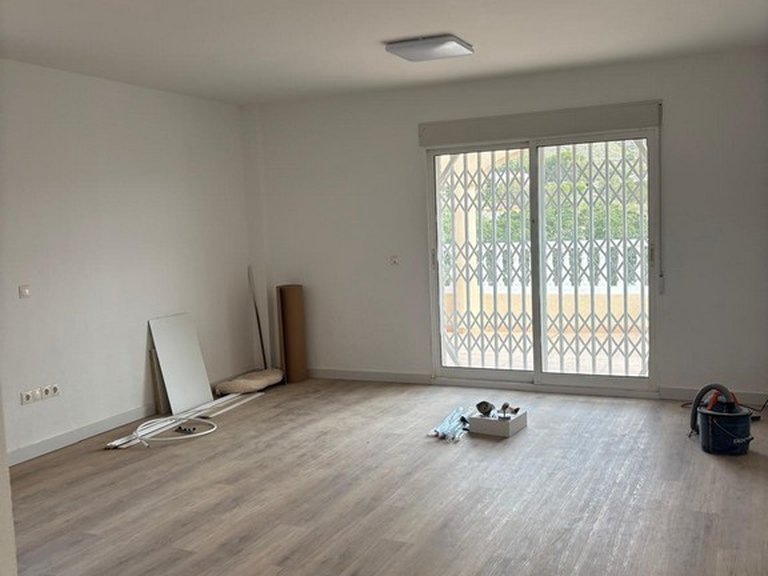 Villa for Sale in El Campello, Alicante 74