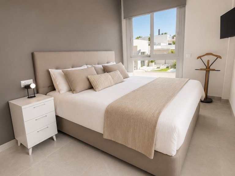 Villa for Sale in Inland San Miguel De Salinas, Alicante 11