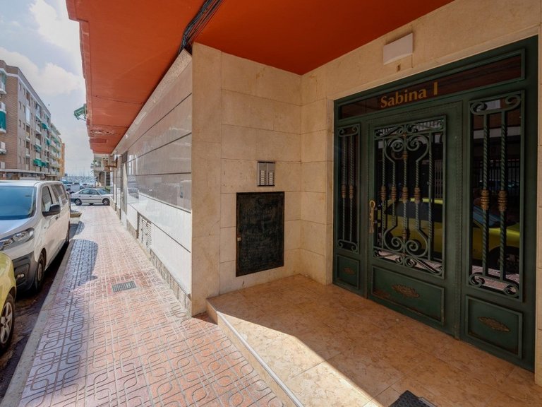 Penthouse for Sale in Playa Del Acequion, Alicante 36
