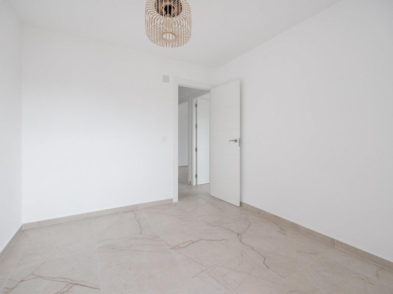 Penthouse for Sale in Playa Del Acequion, Alicante 28