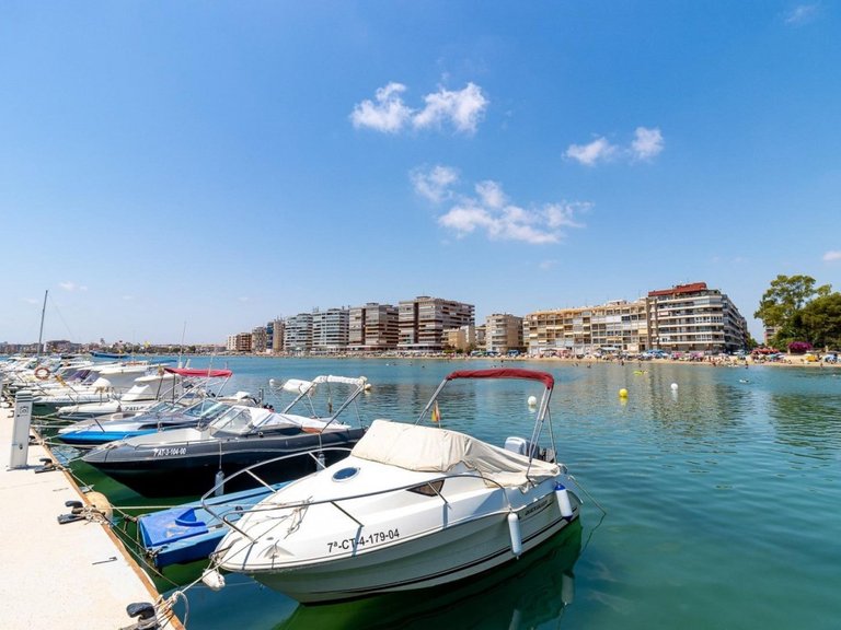 Penthouse for Sale in Playa Del Acequion, Alicante 53