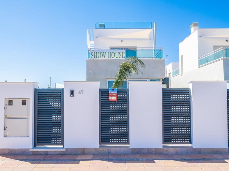 Villa for Sale in La Serena Golf Resort, Murcia 39