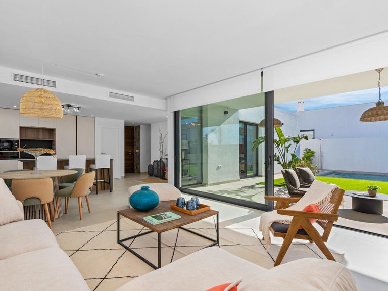 Villa for Sale in Mar De Cristal, Murcia 4