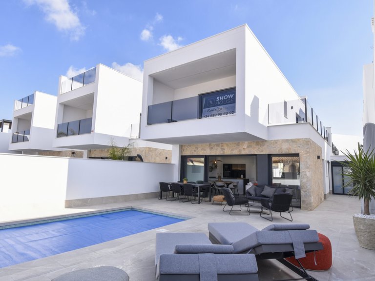 Villa for Sale in San Pedro De Pinatar, Murcia 1