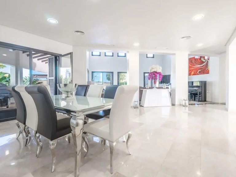 Villa for Sale in El Valle Golf Resort, Murcia 3