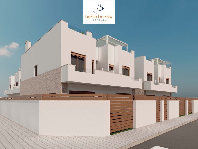 Town House for Sale in Pilar De La Horadada, Valencia 1