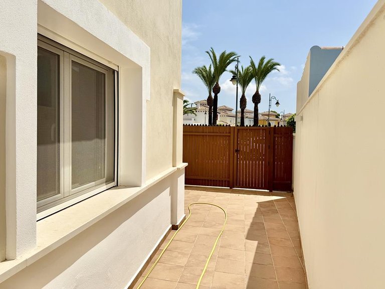 Villa for Sale in Mar Menor Golf Resort, Murcia 40