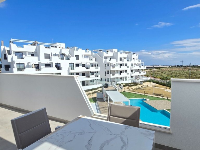 Apartment for Sale in Santa Rosalia Lake And Life Resort, Murcia 13