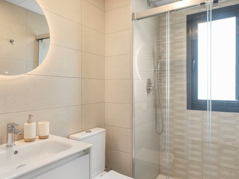 Apartment for Sale in Santa Rosalia Lake And Life Resort, Murcia 18