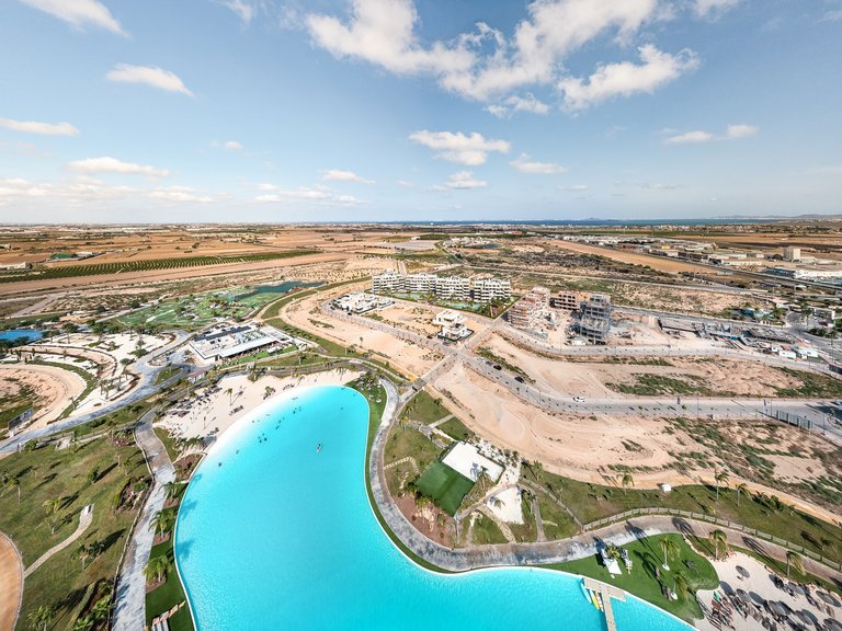 Apartment for Sale in Santa Rosalia Lake And Life Resort, Murcia 2