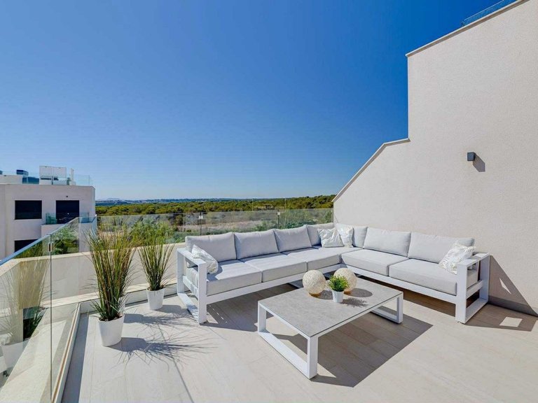Apartment for Sale in , Alicante 2