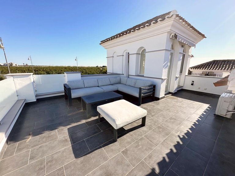 Villa for Sale in Inland La Torre Golf Resort, Murcia 4