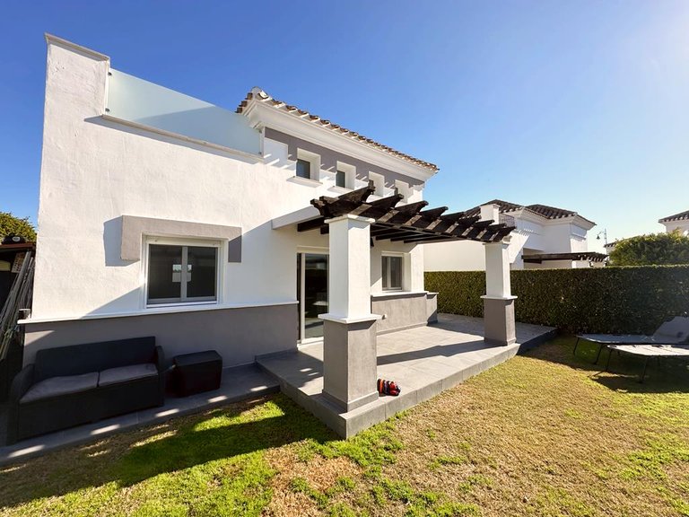 Villa for Sale in Inland La Torre Golf Resort, Murcia 3