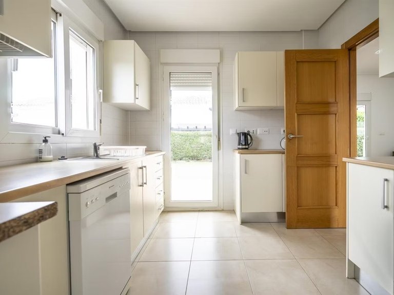 Villa for Sale in La Torre Golf Resort, Murcia 6