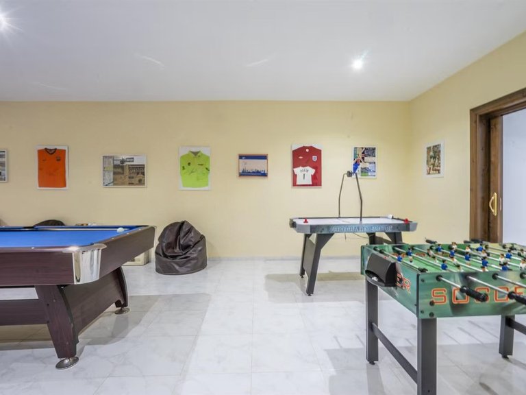 Villa for Sale in La Manga Club, Murcia 18