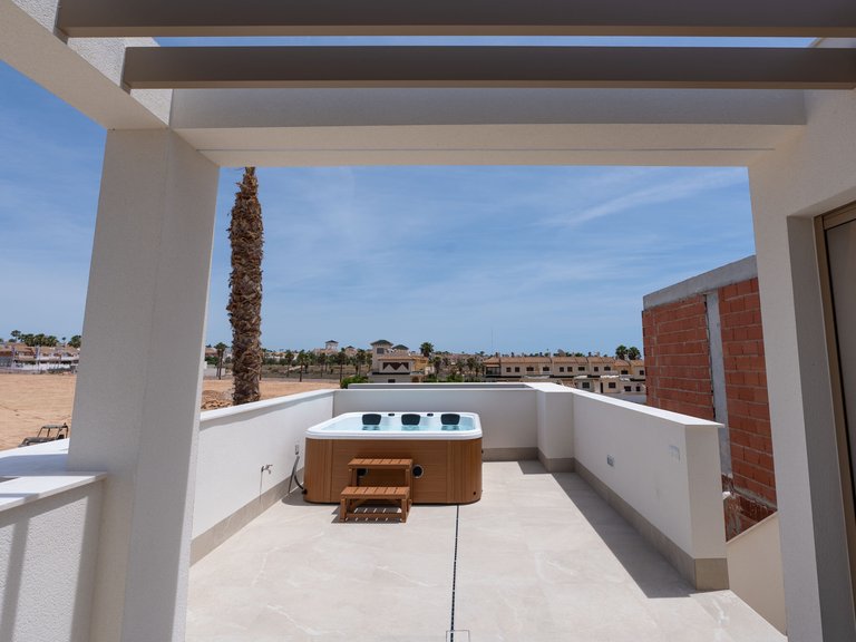 Villa for Sale in La Serena Golf Resort, Murcia 37
