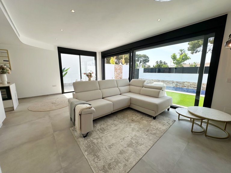 Villa for Sale in Santiago De La Ribera, Murcia 6