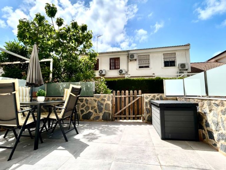 Apartment for Sale in La Zenia, Valencia 2