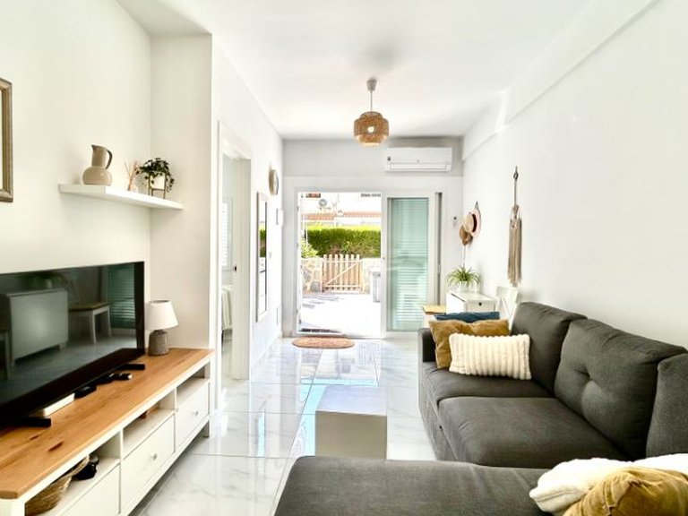 Apartment for Sale in La Zenia, Valencia 1