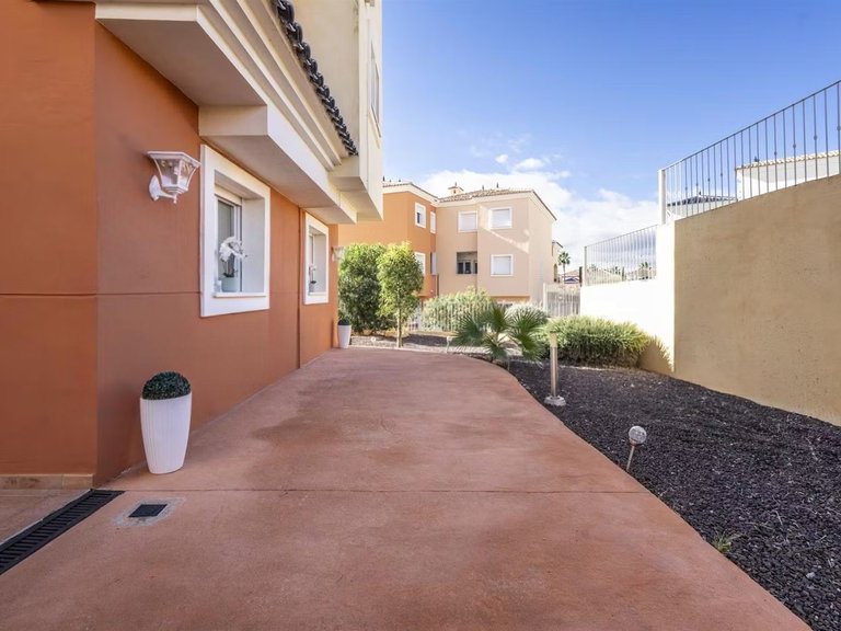 Apartment for Sale in Altaona Golf And Country Village, Murcia 20