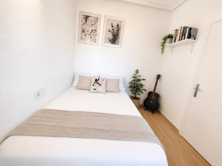 Apartment for Sale in Cabo Roig, Valencia 13