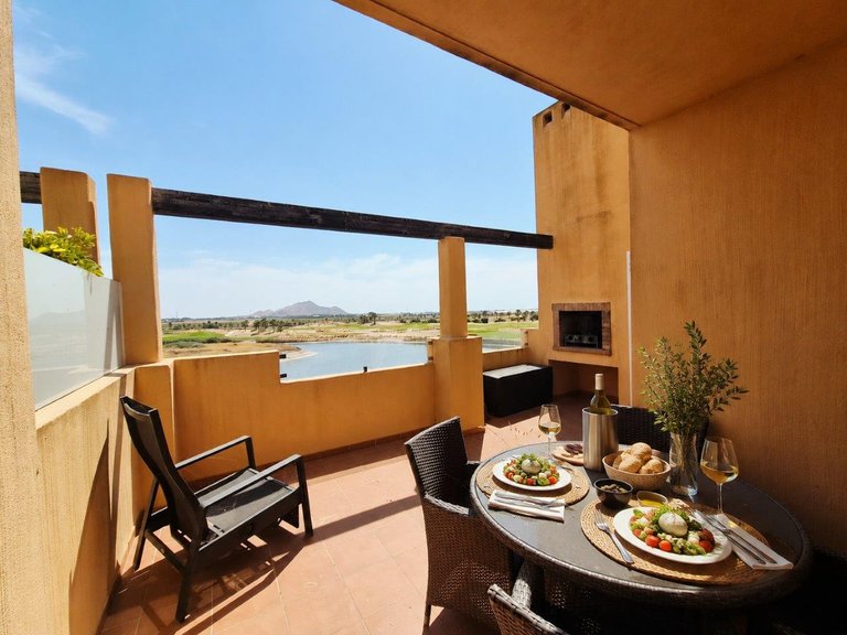 Apartment for Sale in Terrazas De La Torre Golf Resort, Murcia 1