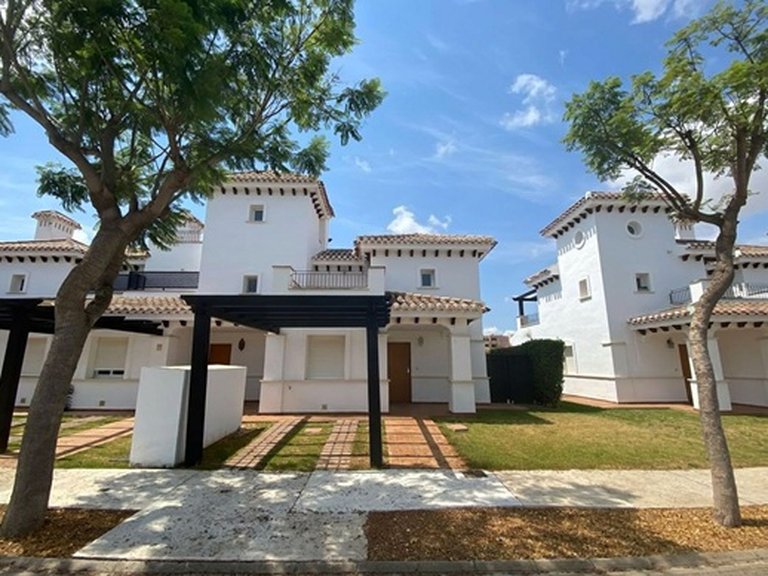 Town House for Sale in Mar Menor Golf Resort, Murcia 1