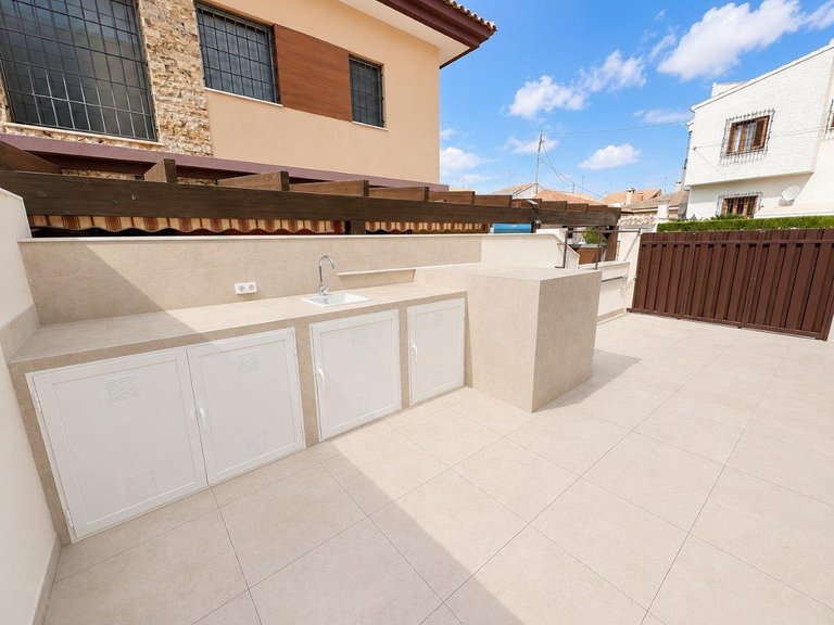 Villa for Sale in Santiago De La Ribera, Murcia 14