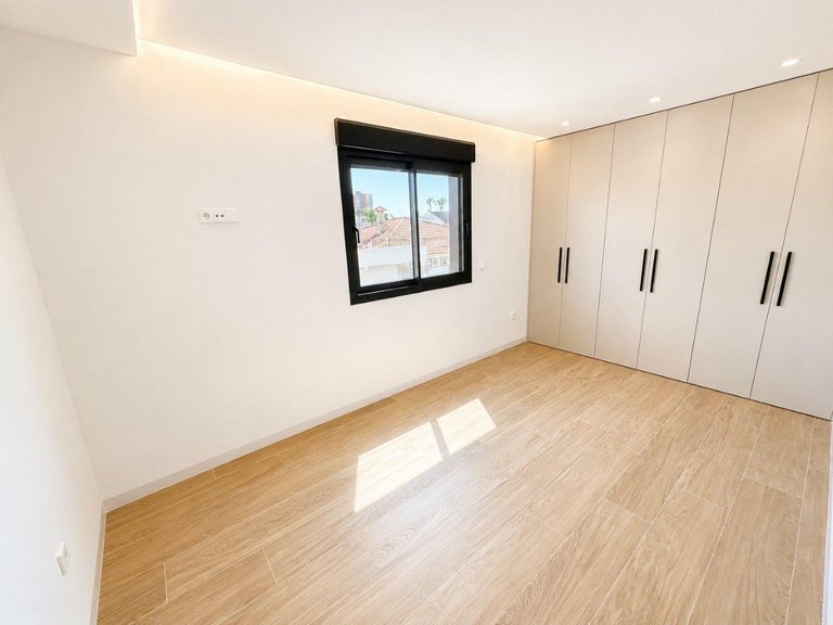 Villa for Sale in Santiago De La Ribera, Murcia 19