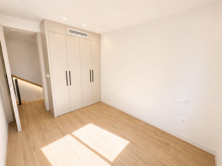Villa for Sale in Santiago De La Ribera, Murcia 17