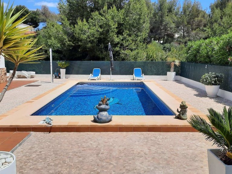 villa for sale in Calpe, Alicante 1612656 2