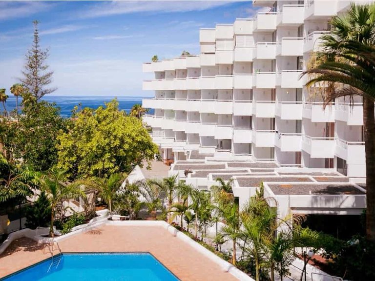 Apartment for sale in Costa Adeje, Tenerife 1409047 1