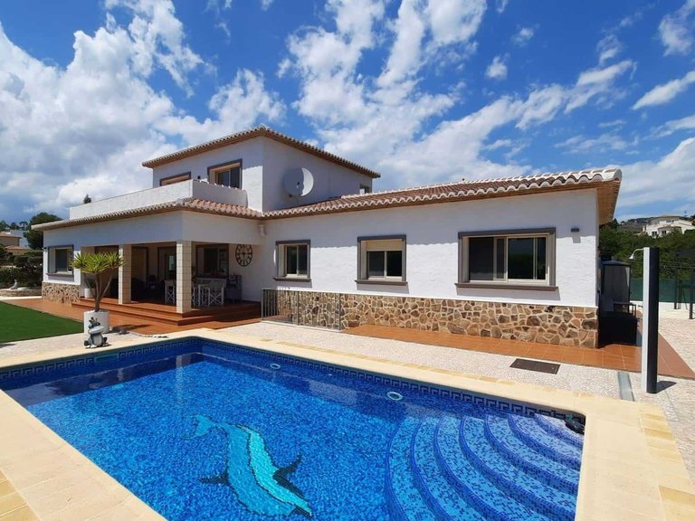 villa for sale in Calpe, Alicante 1612656 1