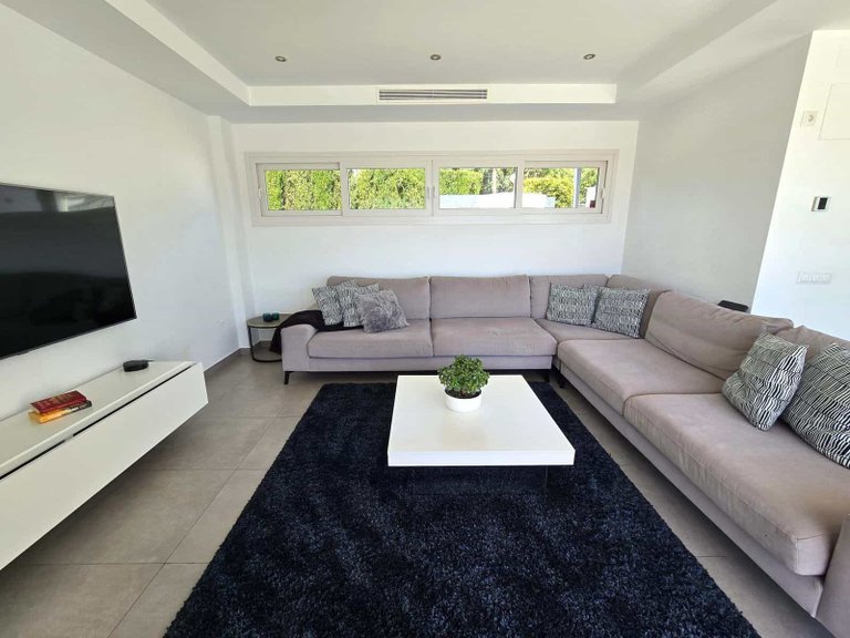 Villa for Sale in Sotogrande Alto, Luzaria 15