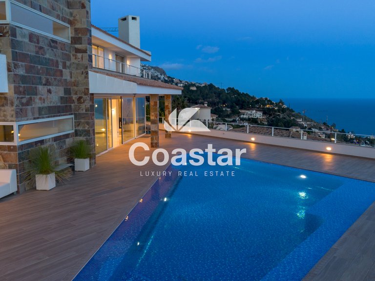 Modern Luxury With Breathtaking Views In Altea 17