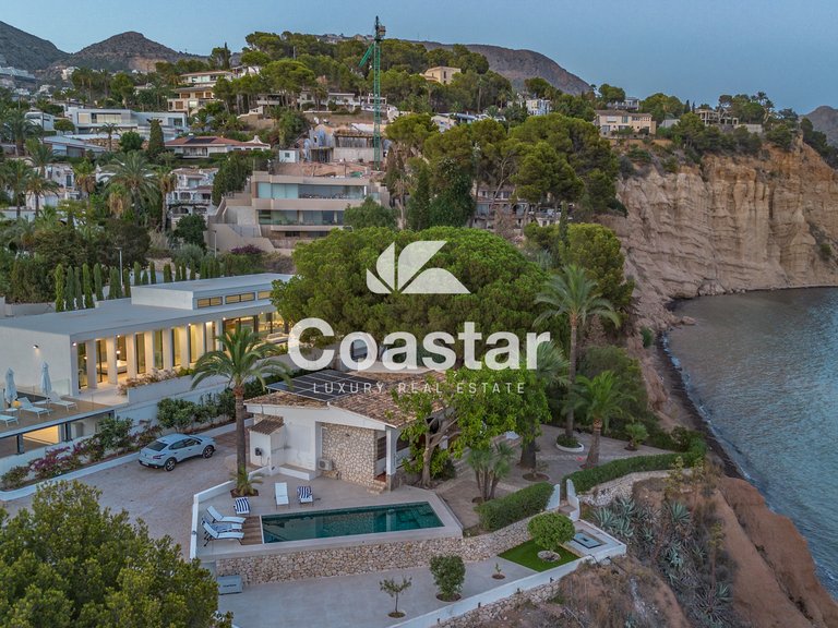 Villa for sale In Altea, Alicante 2