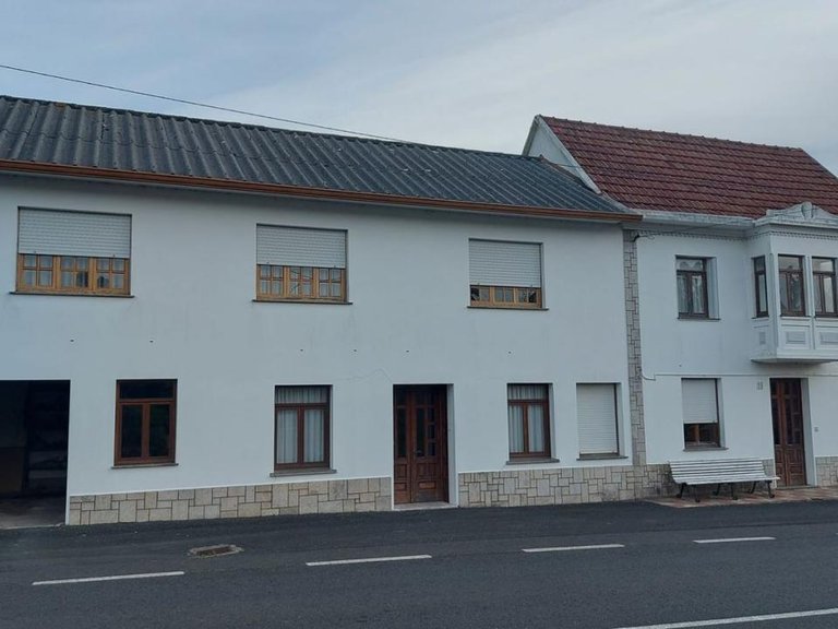 Town House for sale in Santa Marina do Monte, San Sadurniño, La Coruña 1