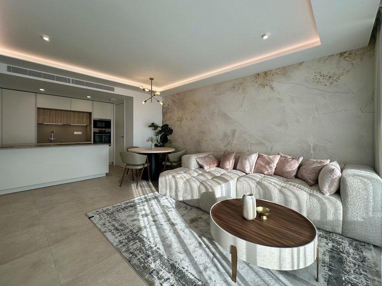 Brand New Apartment fully furnished READY TO MOVE IN, 100 m from the SEA. Fuengirola 25