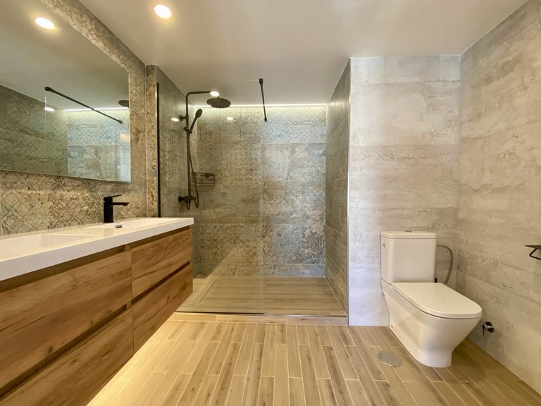 Welcome to a home where elegance meets the sea - Estepona old town 11