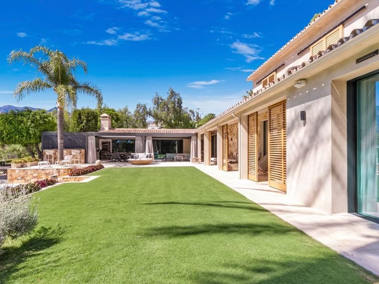 Espectacular Villa en Marbella Est 2