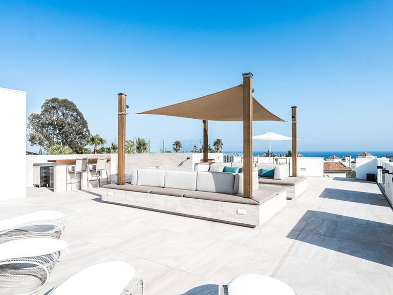 Villa for Sale in Marbella, Malaga 3